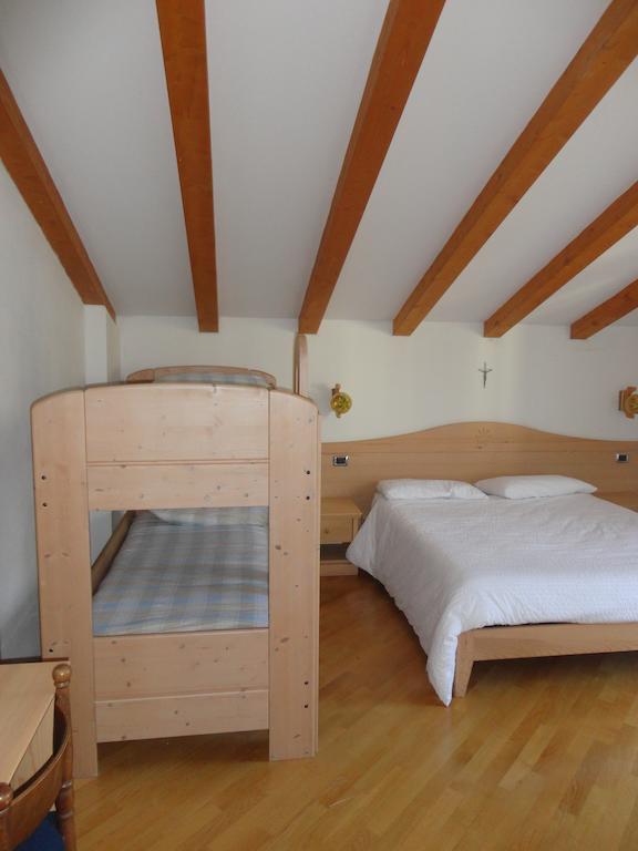 Hotel Al Caminetto Cembra Lisignago Room photo